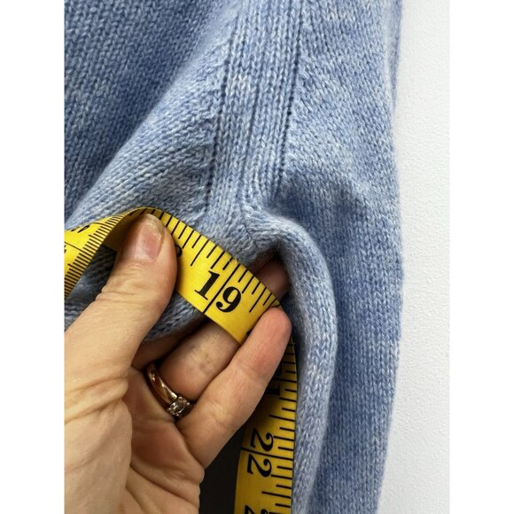 VINEYARD VINES Sweater Size Small Light Blue Soft V-Neck Cashmere Women’s - Picture 6 of 9